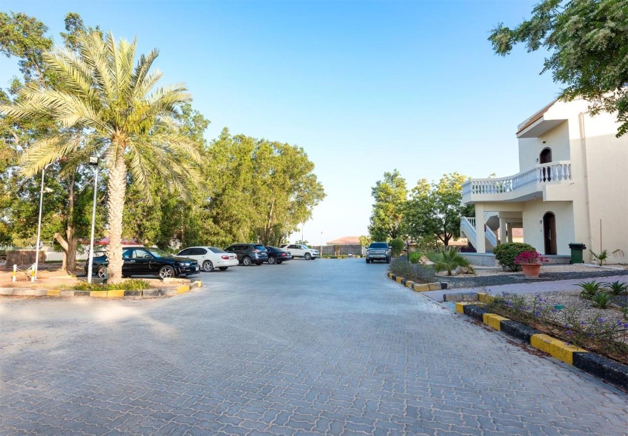 Barracuda Resort Умм-ель-Кайвайн Екстер'єр фото