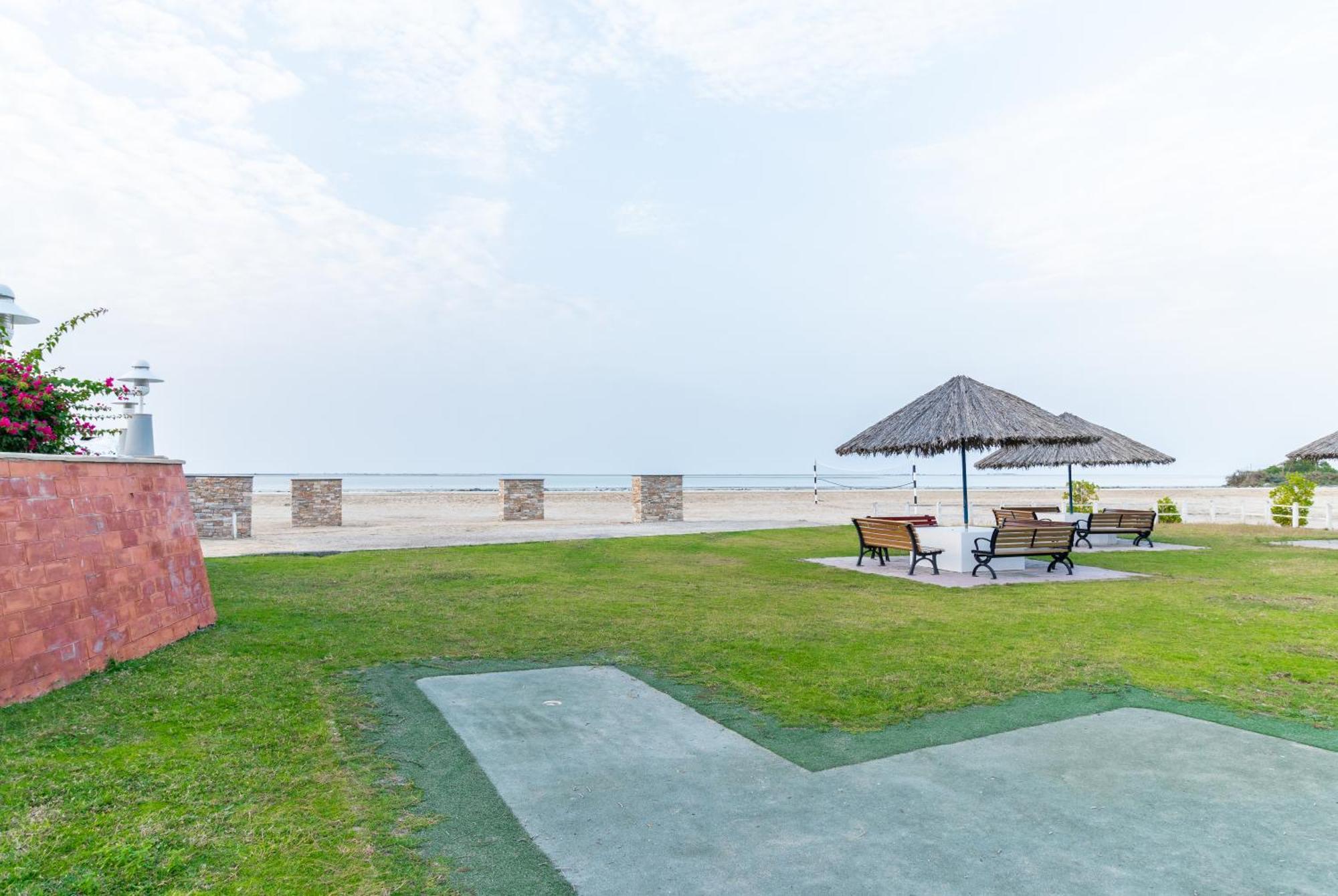 Barracuda Resort Умм-ель-Кайвайн Екстер'єр фото